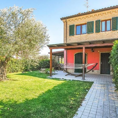 Beautiful Home In Porto Recanati With Wifi Zewnętrze zdjęcie